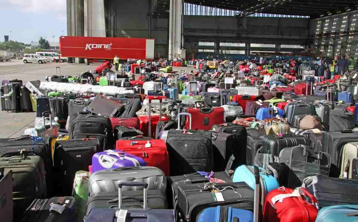 Apple AirTag fa arrestare il ladro di una valigia ad Atlanta e ritrovare un cane scomparso in Gran Bretagna