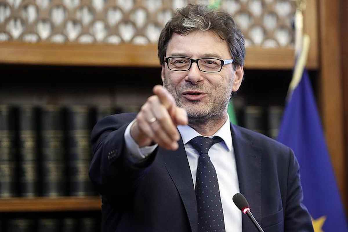 "Niente tasse a chi fa figli": la proposta di Giorgetti. E Bitonci parla di detrazioni da 10 mila euro l'anno