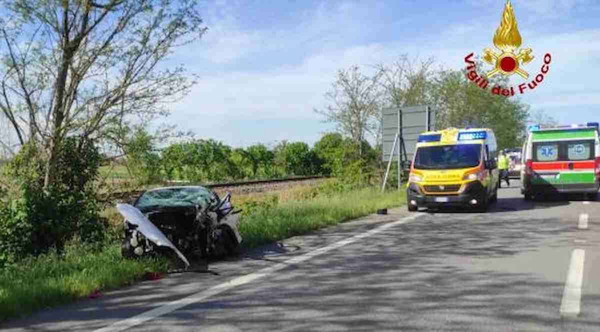 Incidente sulla Strada Statale Romea a Chioggia: un morto, feriti una donna incinta e 2 uomini