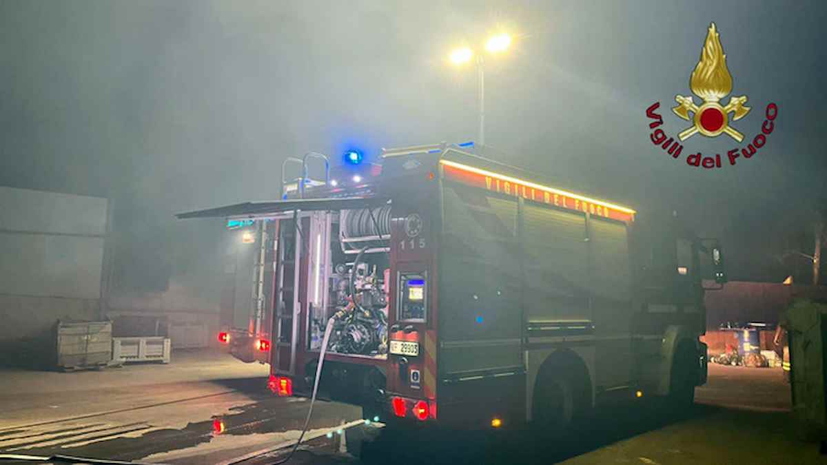 Il container va a fuoco: Antonino Bellavia muore a 52 anni in attesa della casa popolare