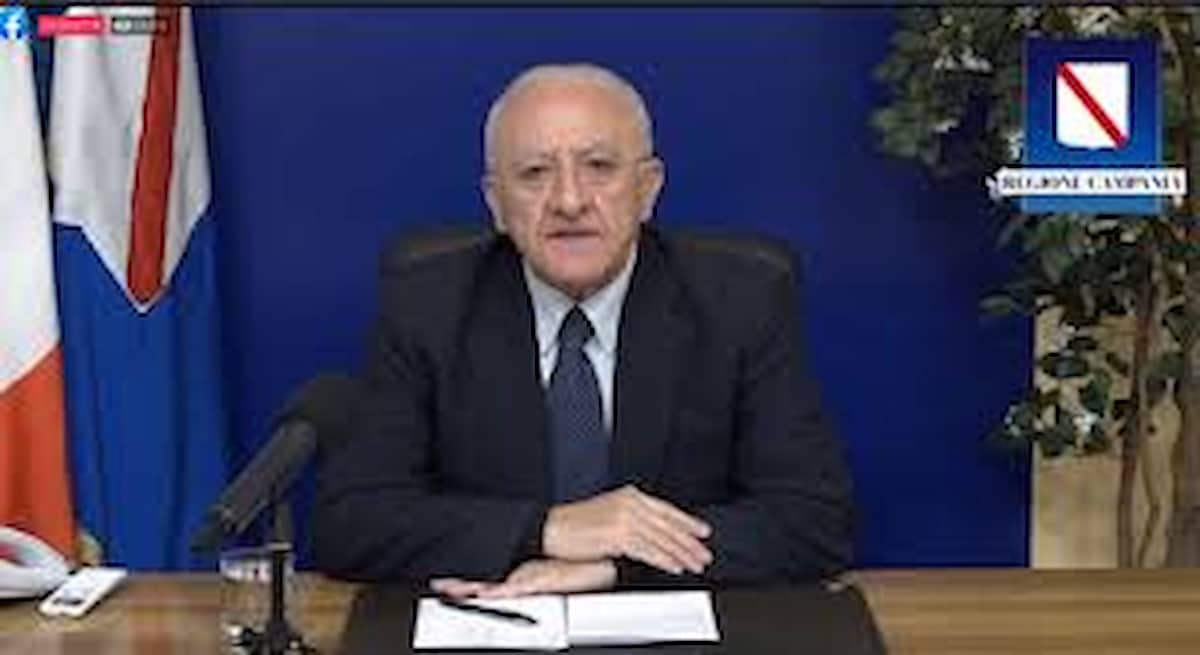 Addio Pci? Festa dell'Unità senza Unità, rinasce la sinistra-sinistra però Schlein fa pace con De Luca e moderati