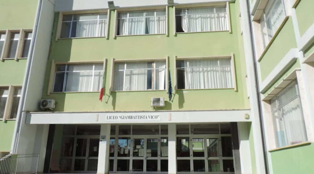 smartphone maturità bocciato sulmona