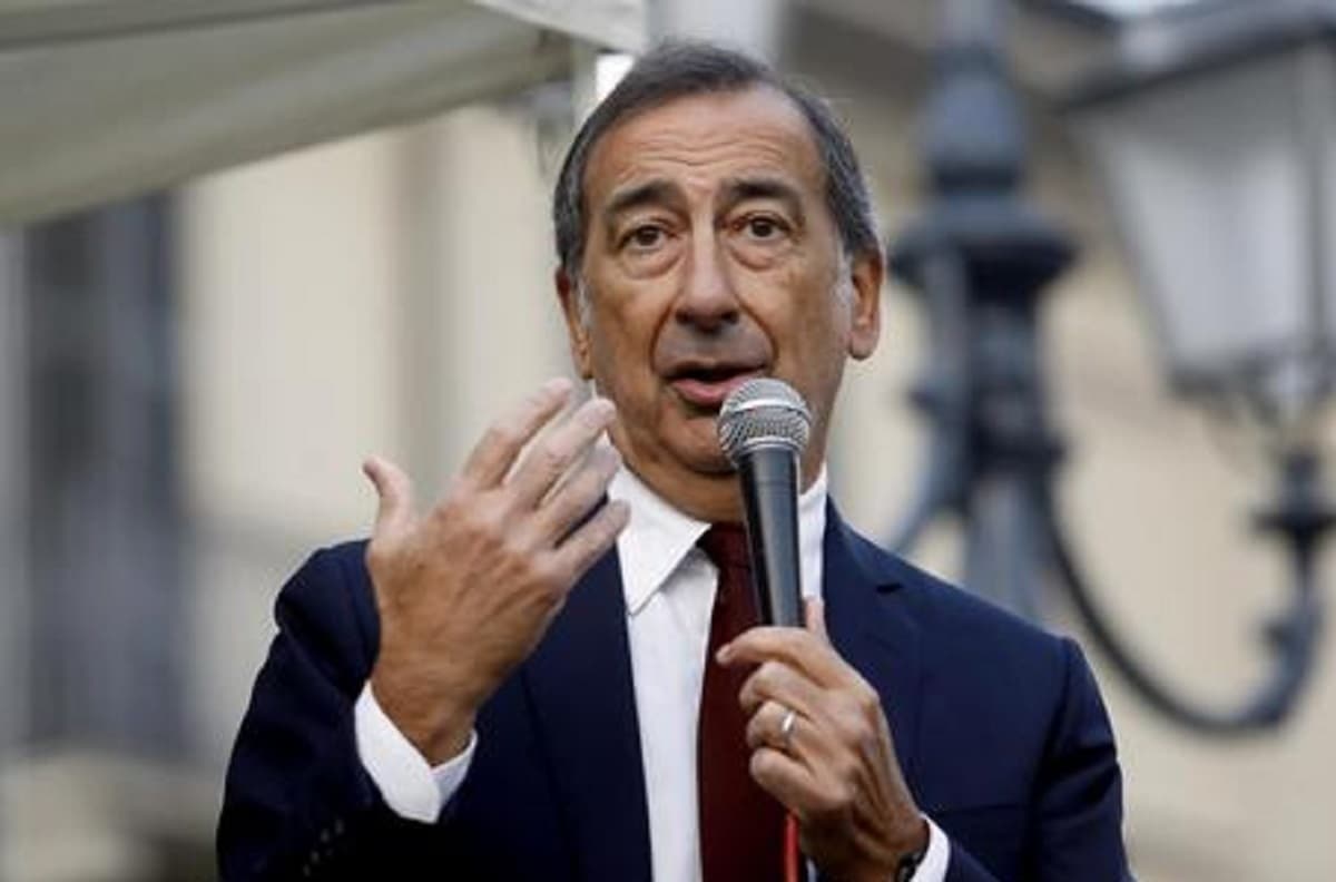 La classifica dei sindaci più amati, foto d'archivio Ansa