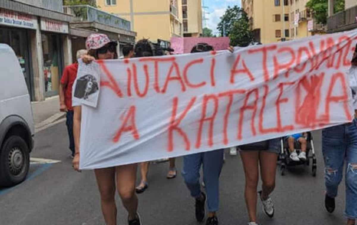 Kata, la bimba scomparsa a Firenze. Foto Ansa