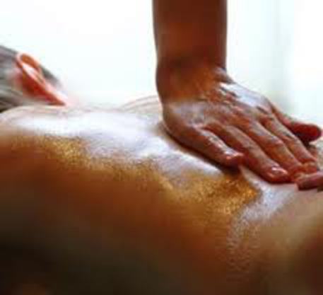 Infarto prima del massaggio tantrico, uomo di 66 anni morto a Roma