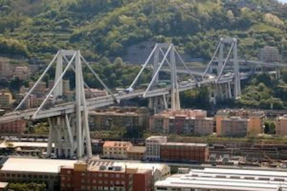 Genova, Ponte Morandi: 13 milioni e 600 mila euro di ben servito per Giovanni Castellucci, capo di  Autostrade