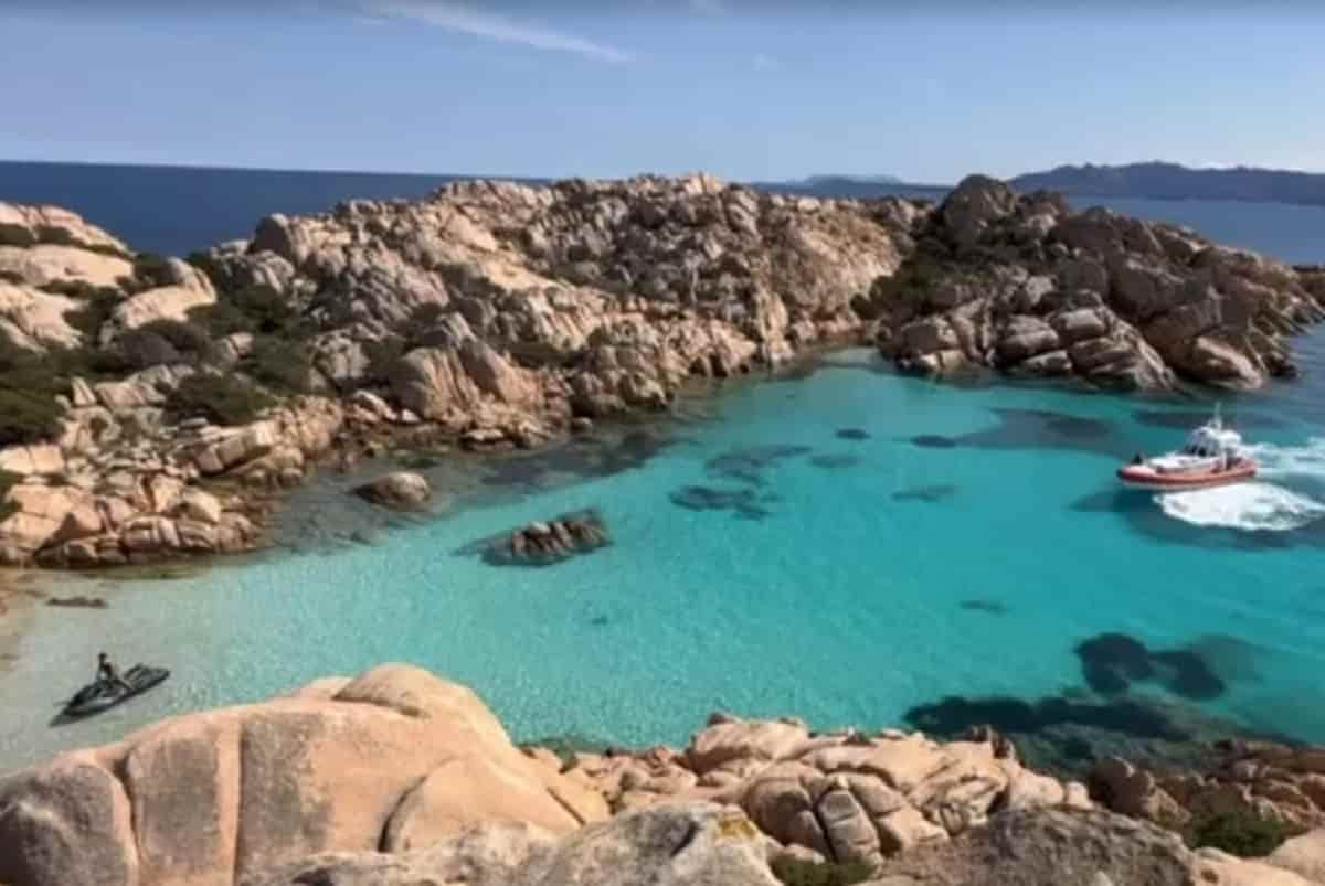 Caprera gazebo, foto Ansa