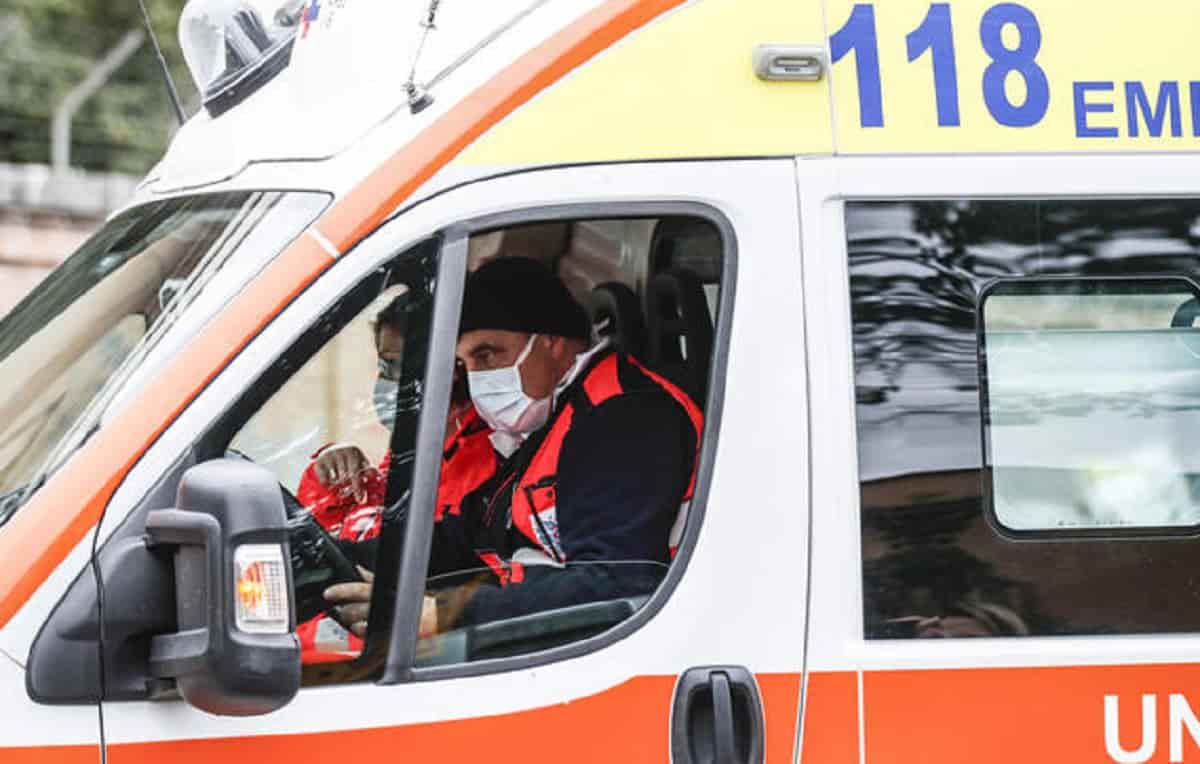 Suv contromano a Roma, foto d'archivio Ansa