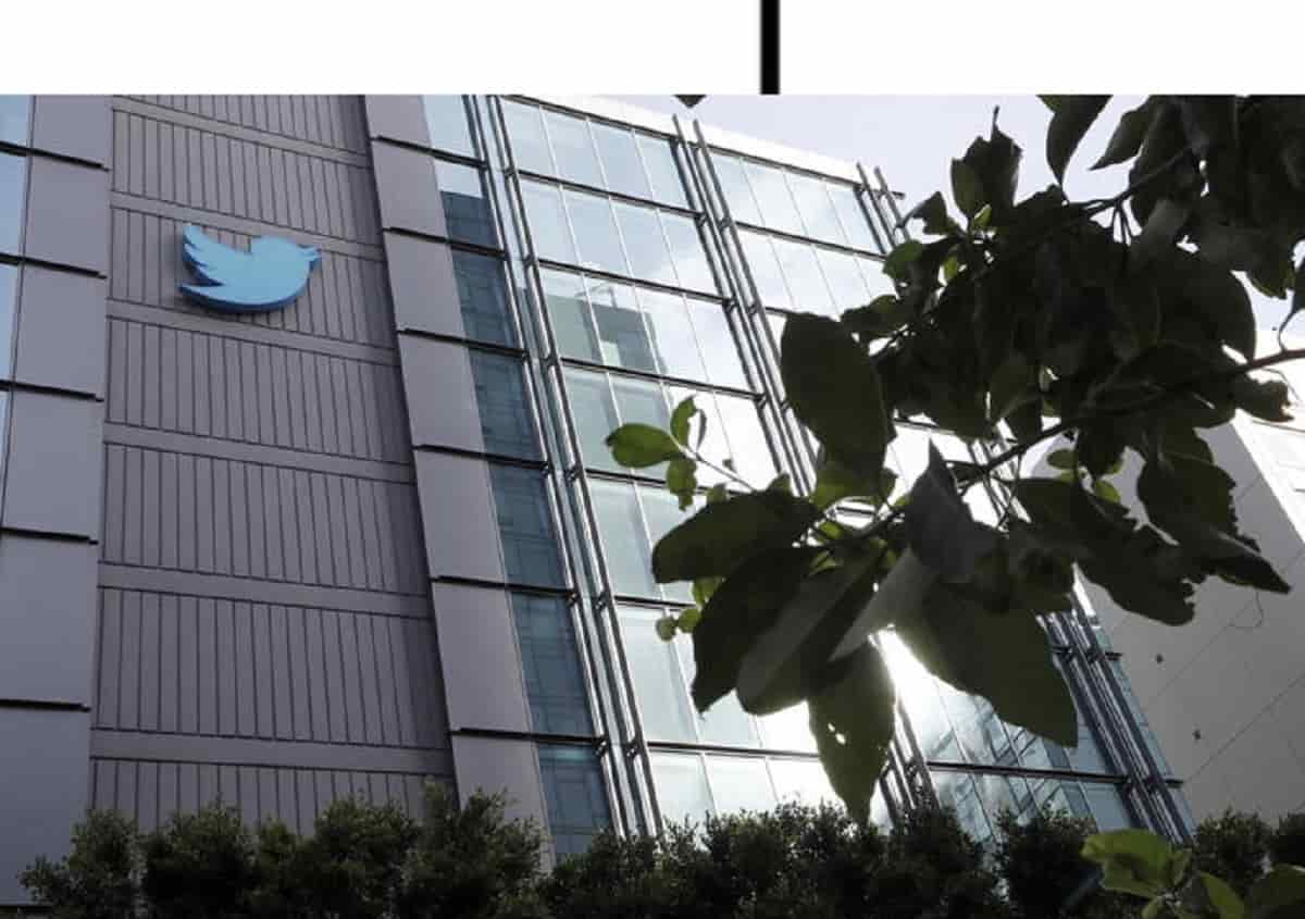 Twitter, in arrivo le chiamate, Foto Ansa