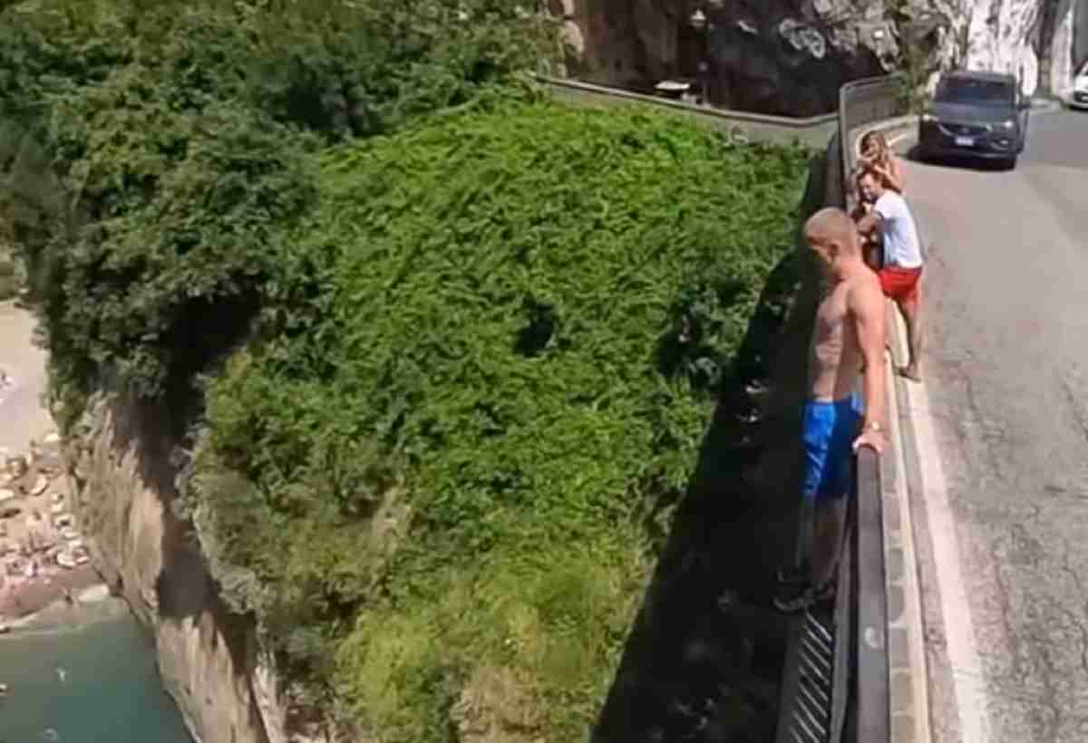 furore_costiera_Amalfitana_tuffo_panoramica