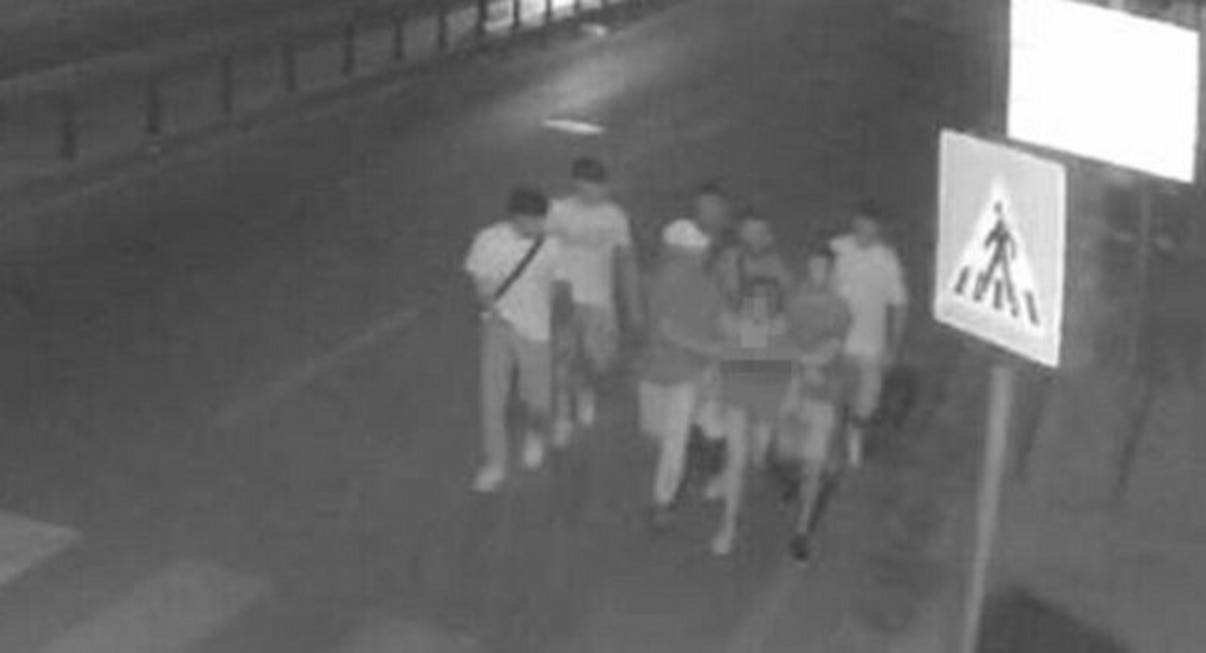 SOS degli psicanalisi dopo la scia di stupri di gruppo: ”Il porno a portata di click avvelena l’eros dei giovani”