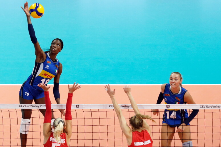 Europeo Volley femminile, l’Italia ha battuto anche la Bulgaria 3-0, Sylla- Antropova show, Egonu ferma ai box.