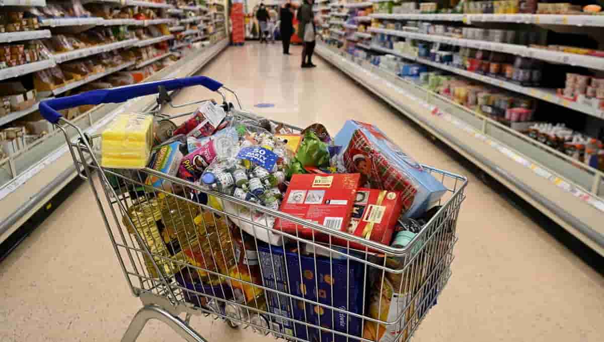 Roma, dove fare la spesa a prezzi più bassi: l'elenco dei supermercati. Foto Ansa