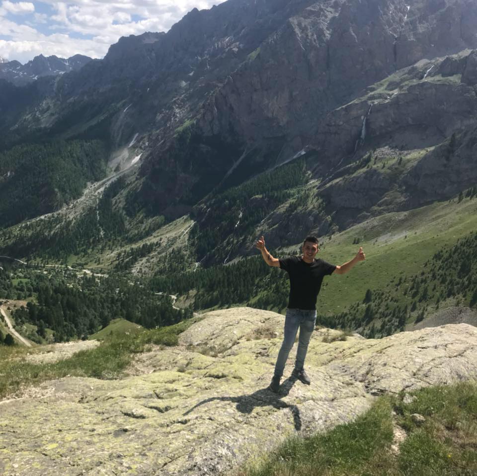 Priverno (Latina): trattore si ribalta, 25enne muore schiacciato