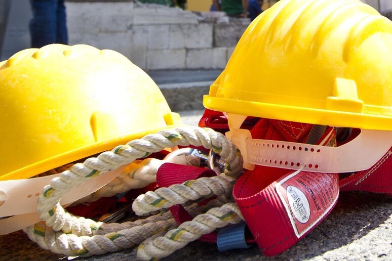 Operaio muore schiacciato in una cava nel trevigiano