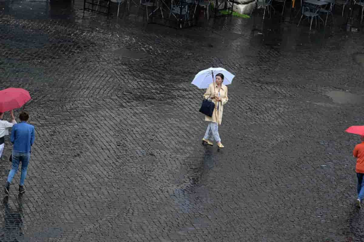 Le previsioni meteo per i prossimi giorni, foto Ansa