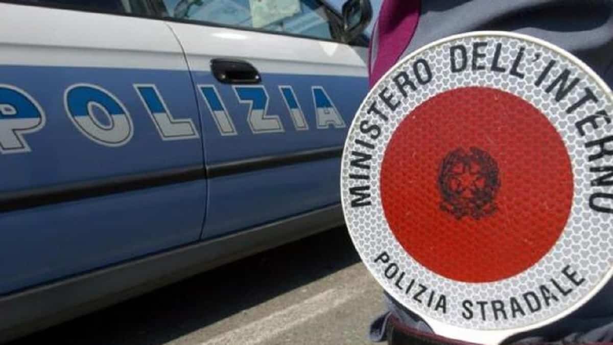 Soccorre il figlio a cui hanno ritirato patente, tolta anche a lui. Aveva tasso alcolemico peggiore del figlio. Foto d'archivio Ansa