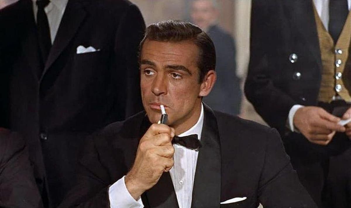 James Bond, la sua (finta) morte nel film Dalla Russia con amore 60 anni fa, il secondo di Sean Connery