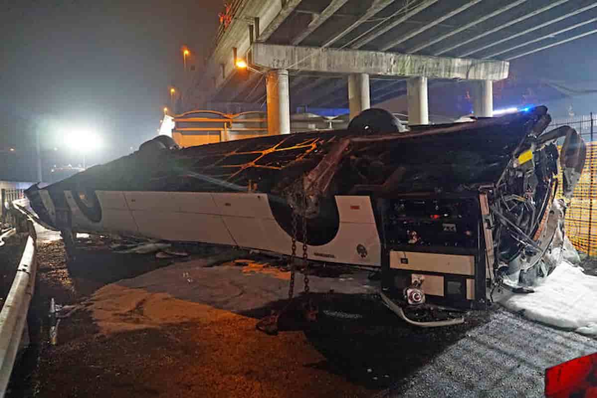 bus precipitato identikit modello