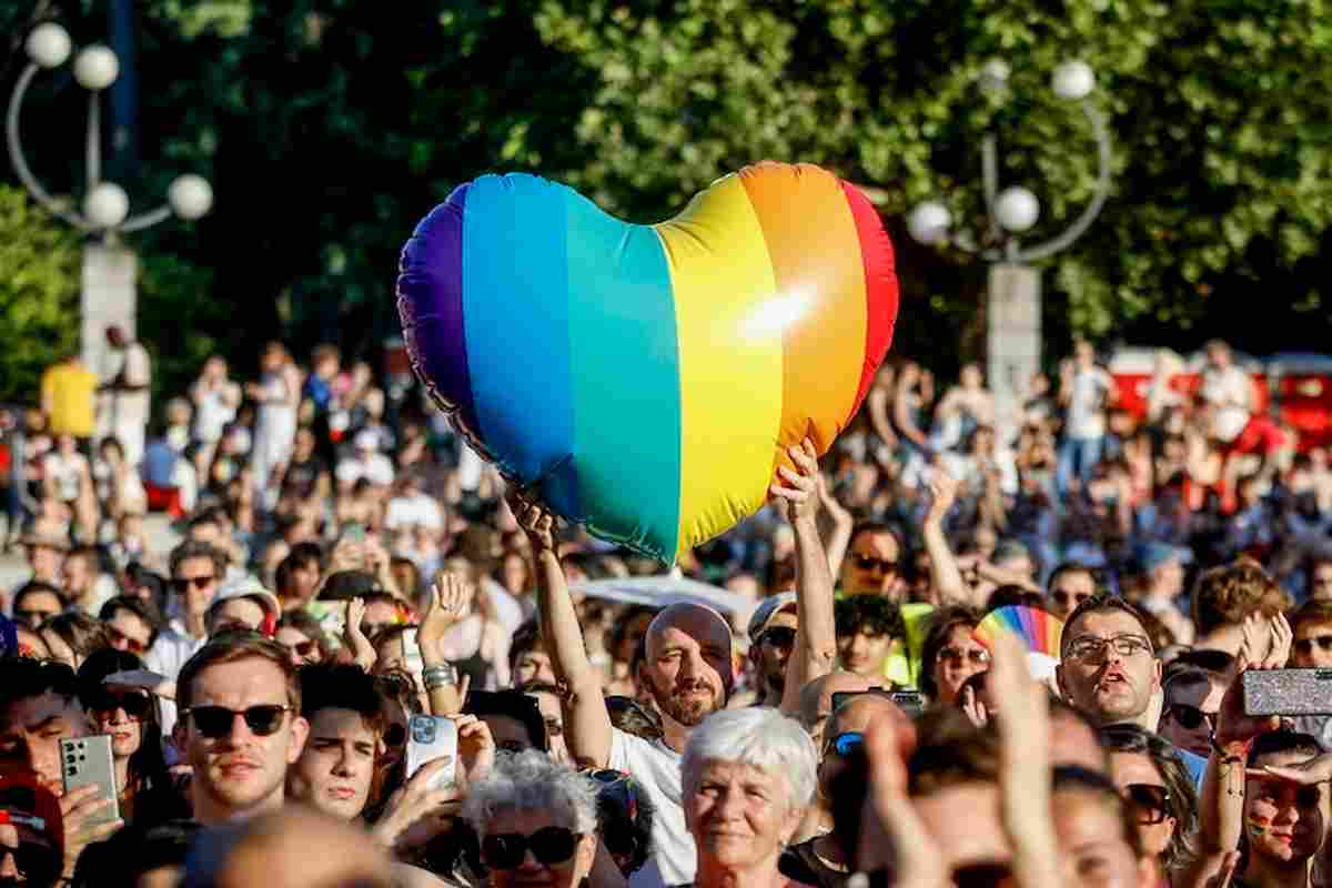 Carriere alias, bocciata in Lombardia mozione contro cambio nome studenti trans