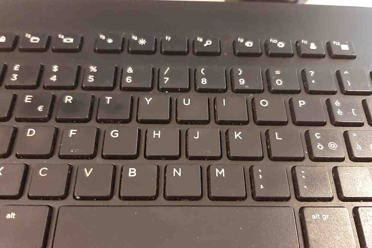 truffa falso sms computer