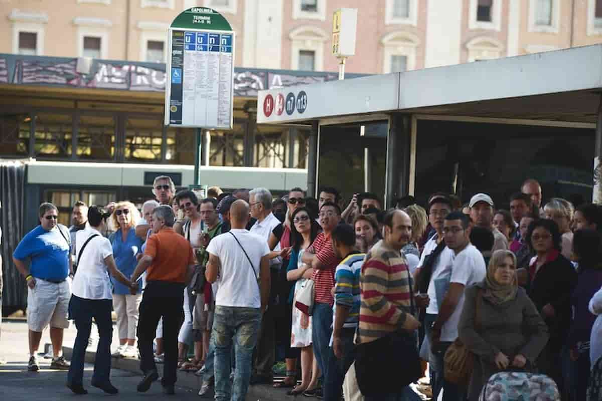 Sciopero bus metro treni