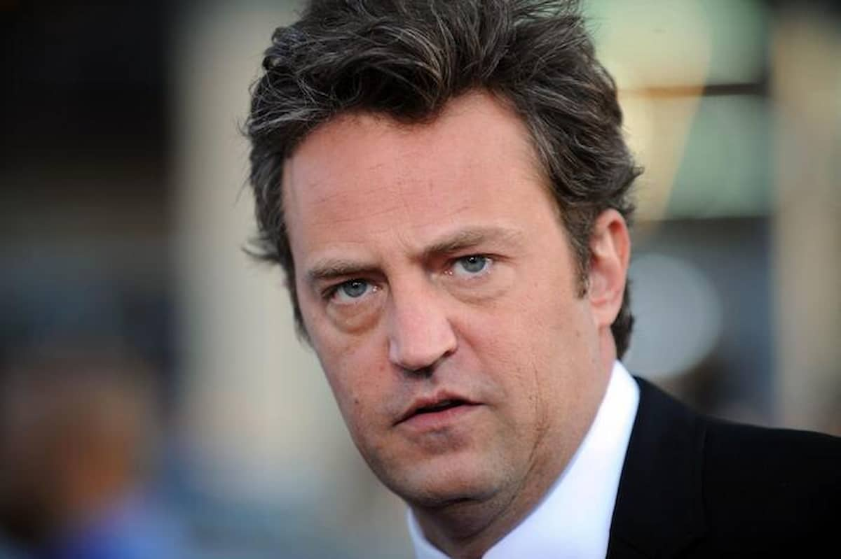 chandler matthew perry morto