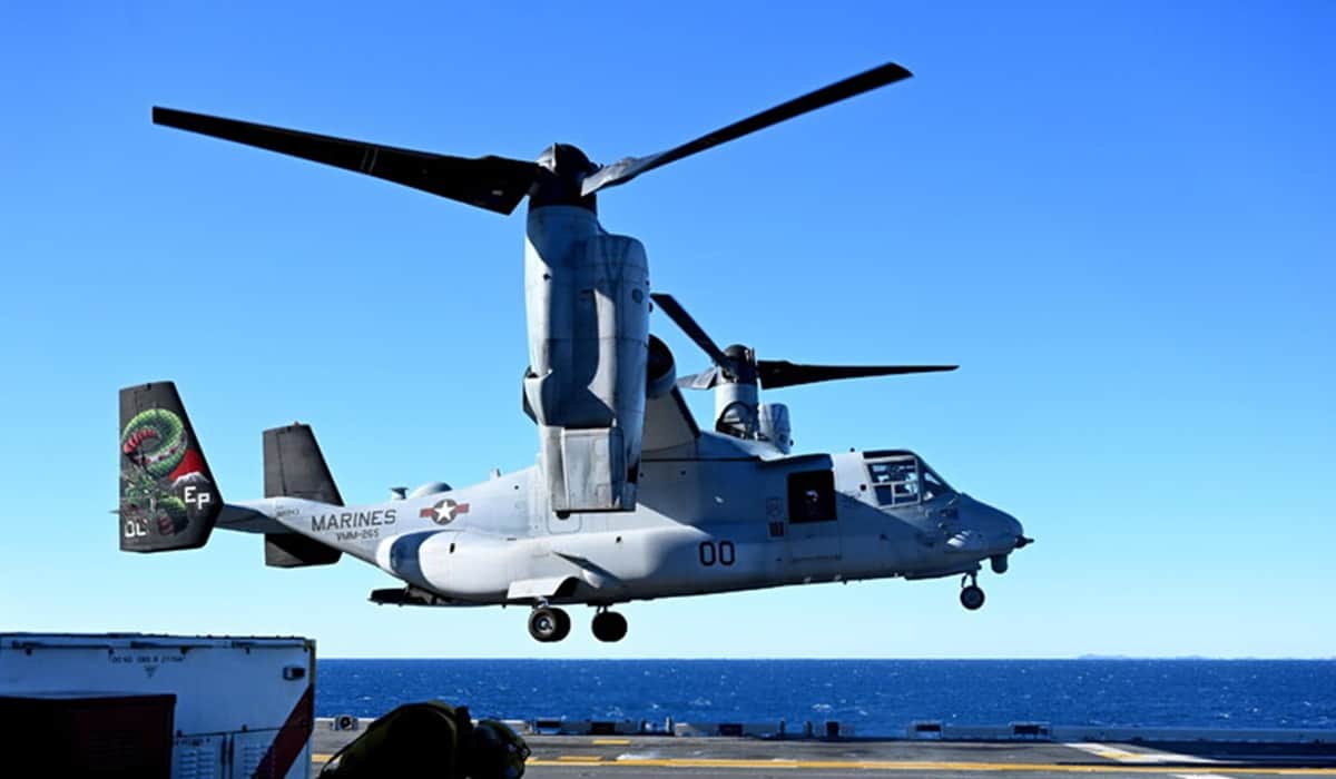 Aereo militare americano si schianta al largo del Giappone: otto morti. Foto d'archivio Ansa