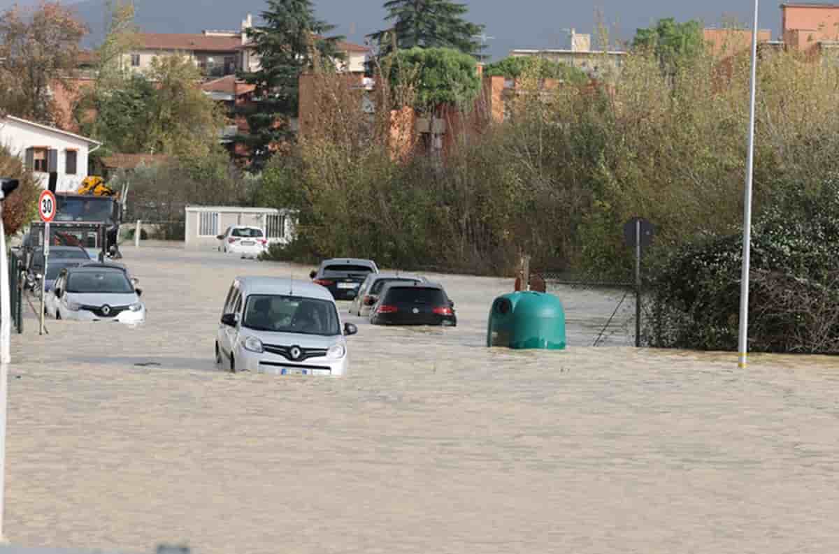 Allerta arancione in Toscana, foto d'archivio Ansa
