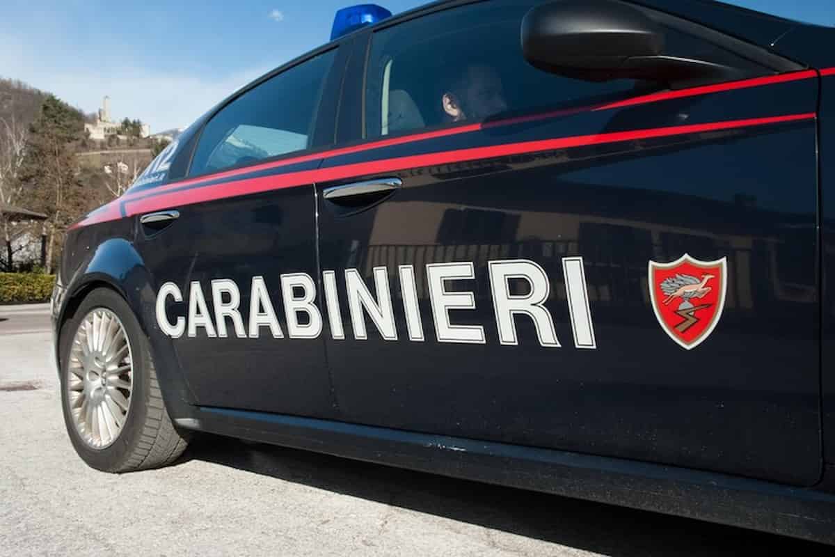 ragazza violentata maneggio