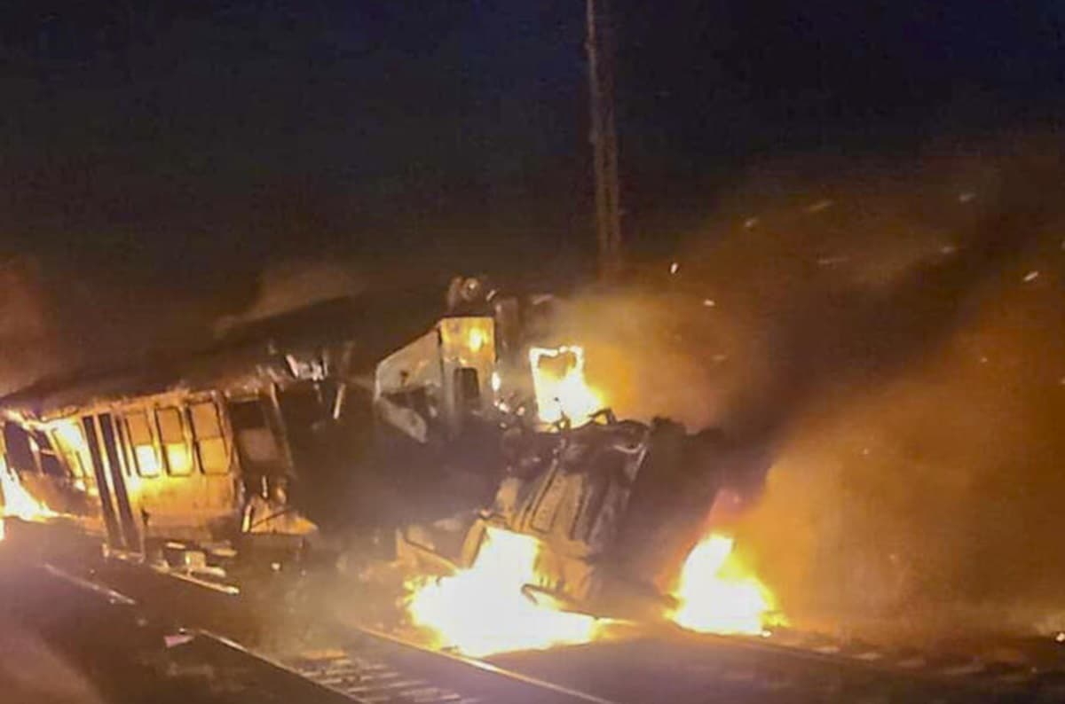 Sciopero Ferrovie, domani treni fermi dalle 9 alle 17 dopo l'incidente a Corigliano Rossano. Foto Ansa
