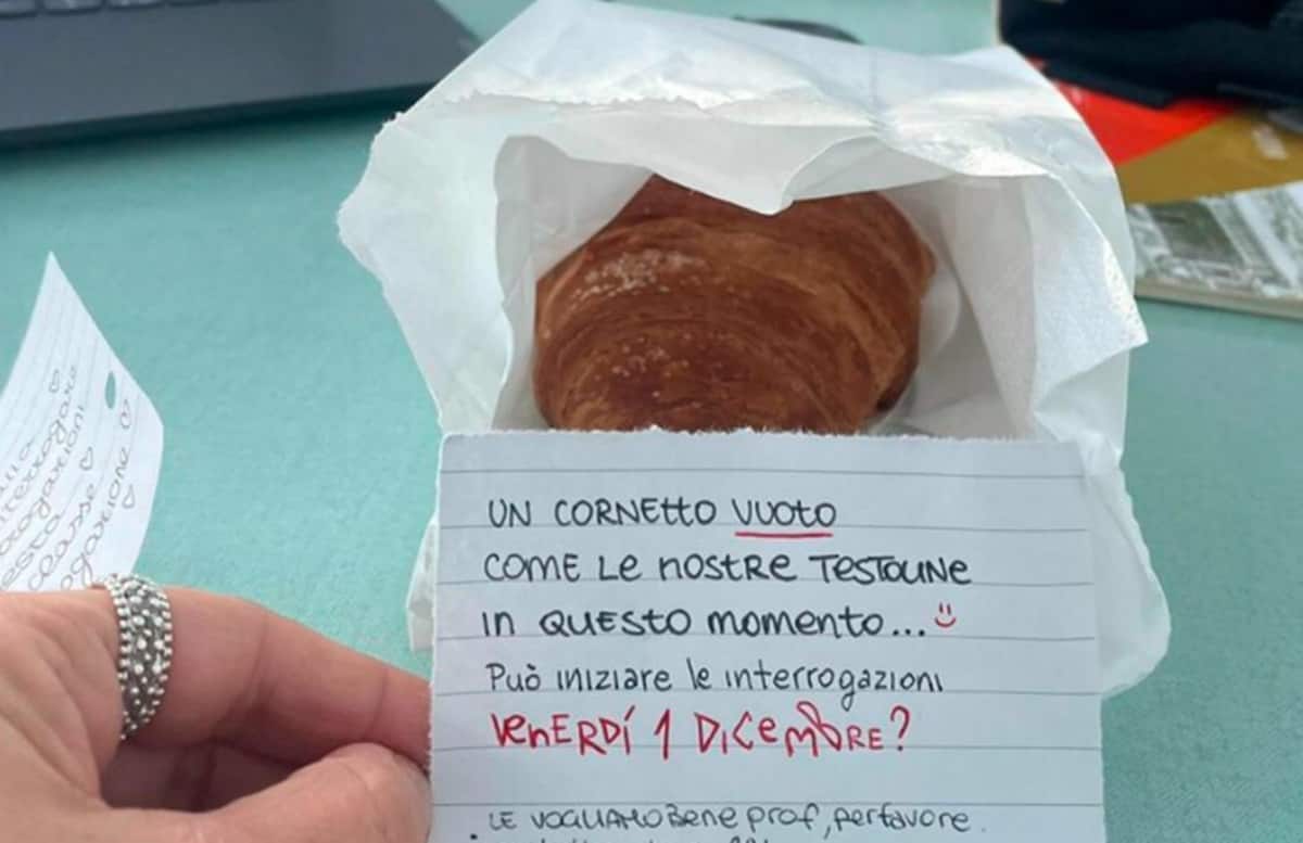 Gli studenti corrompono la professoressa