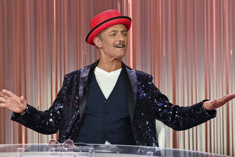 Fiorello su "Unica", il documentario di Ilary Blasi. "In arrivo Unico..."