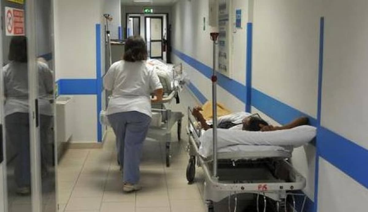 Infermiera ha ucciso 17 malati con insulina, altri 5 salvi: voleva libeali dalle loo sofferenze, si sentiva male per la loro qualità di vita