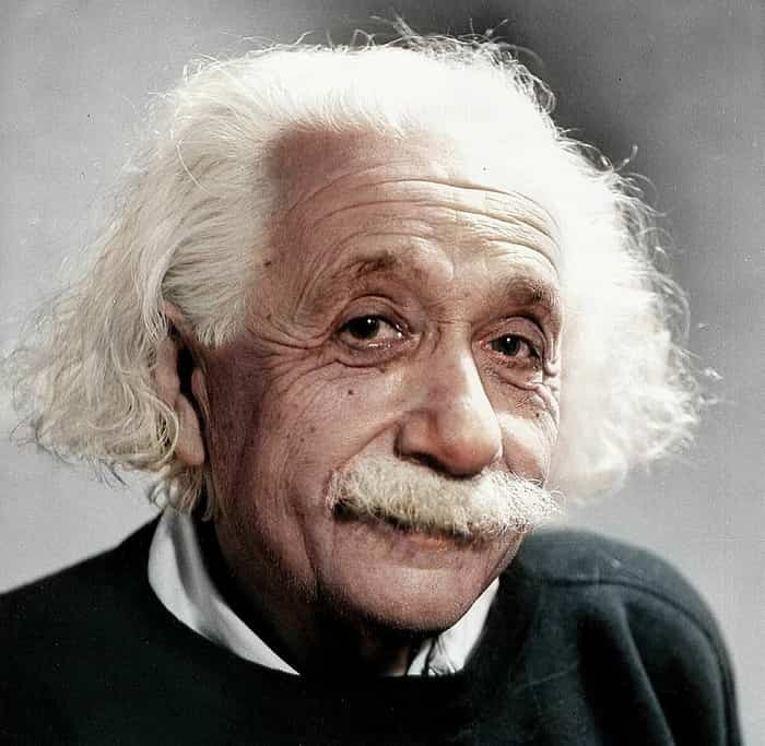  Potremo mai costruire una macchina del tempo e viaggiare nel lontano passato? la risposta degi scienziati è no: da Einstein in poi, teorie a confronto