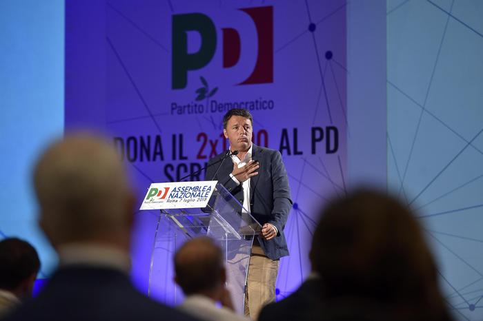 Renzi e il quorum per Strasburgo, pronto a tutte le alleanze, grillini esclusi, la sirena del centro incanterà?