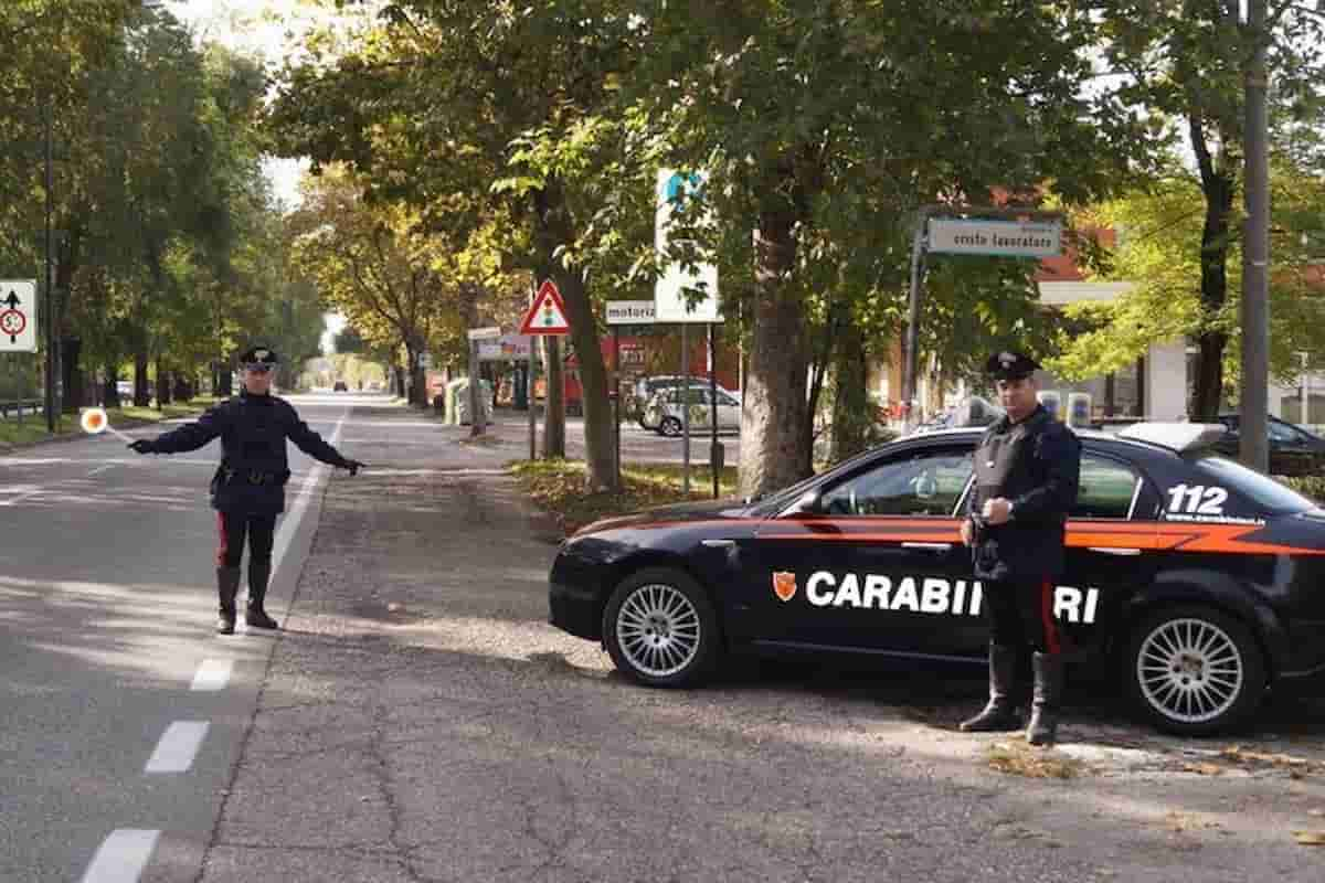 inseguimento auto rubata