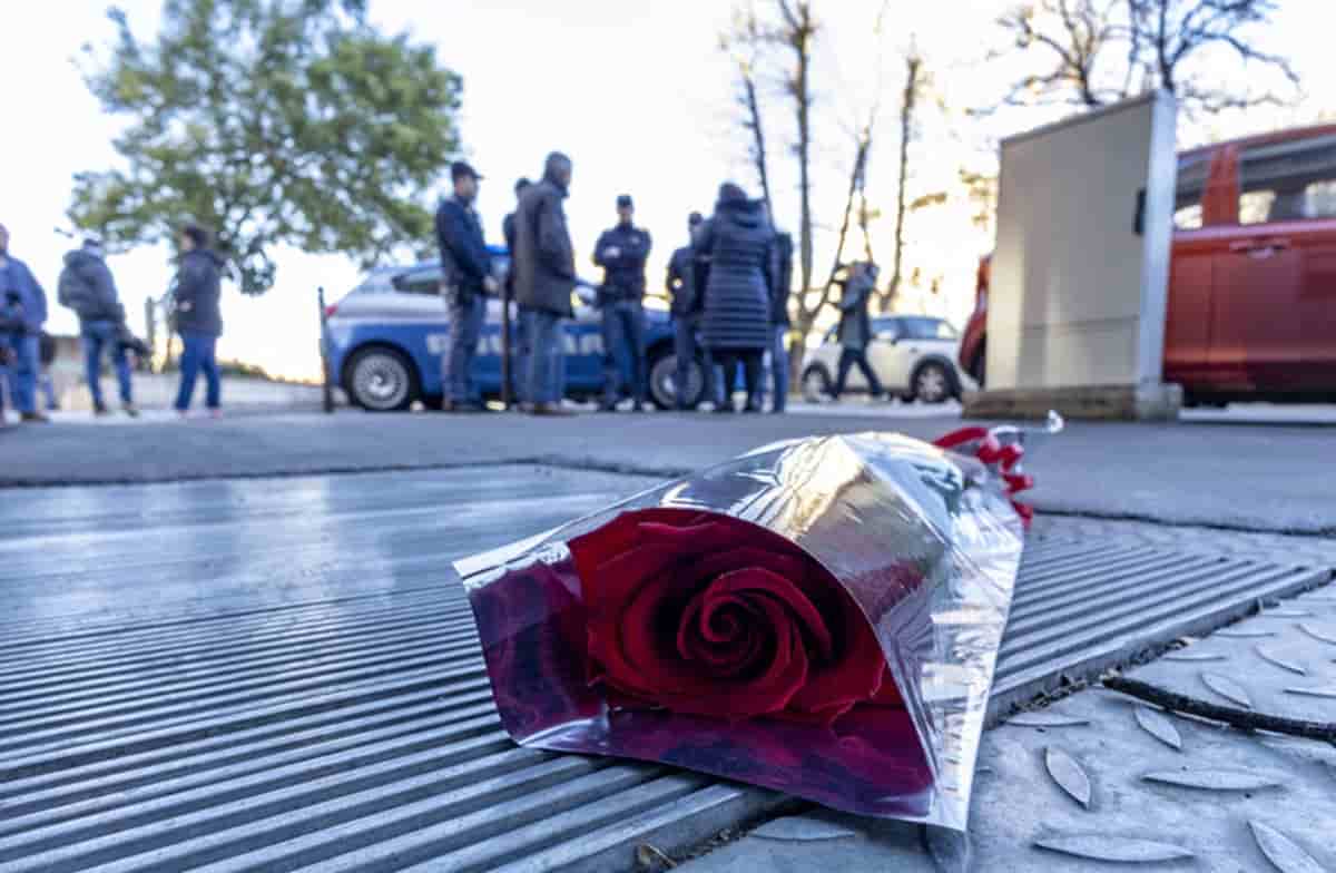 Nell'ultimo anno 120 donne uccise. Nel 93% dei casi ammazzate da un uomo. Foto Ansa