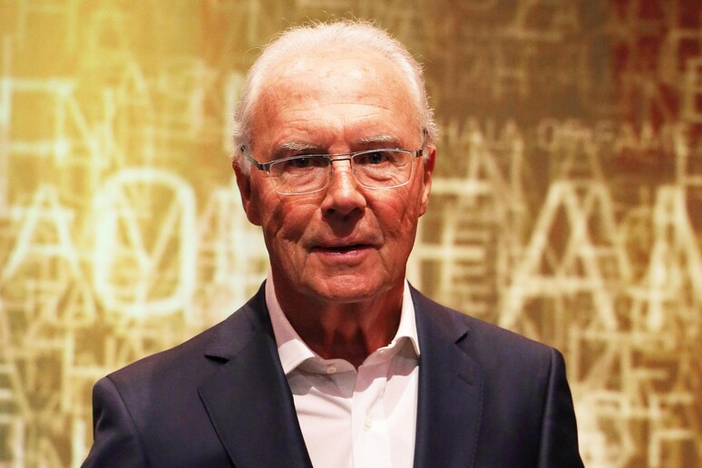 Addio a Franz Beckenbauer, morto il Kaieser del calcio tedesco 2 volte campione del mondo