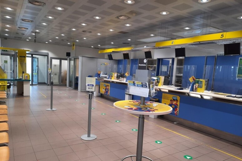 Trova libretto con mezzo milione di euro dello zio defunto: ma sono passati 10 anni, rimborso prescritto