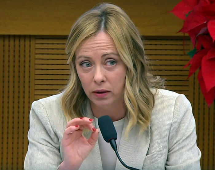 Giorgia Meloni chiede la sospensione di Pozzolo: "C'è sempre qualcuno che non ti aspettavi e fa errori"