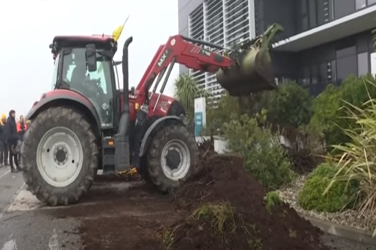 agricoltori protesta