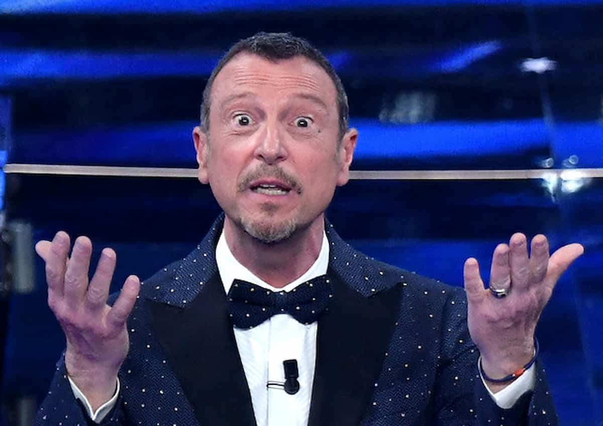 Festival di Sanremo, nato in Riviera ligure 74 anni fa, ora Vincenzo Vita fa infuriare i sanremaschi: perché non lo si fa itinerante?