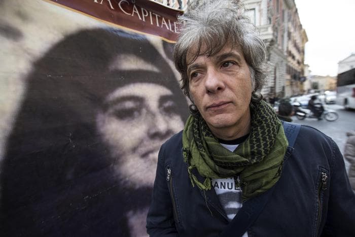 Emanuela Orlandi, il mistero appassiona sempre meno, il fratello Pietro e Calenda puntano al revival