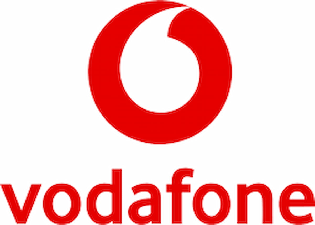 Vodafone Italia si fonderà con Fastweb, riasparmi per 600 milioni, tagli di personale?