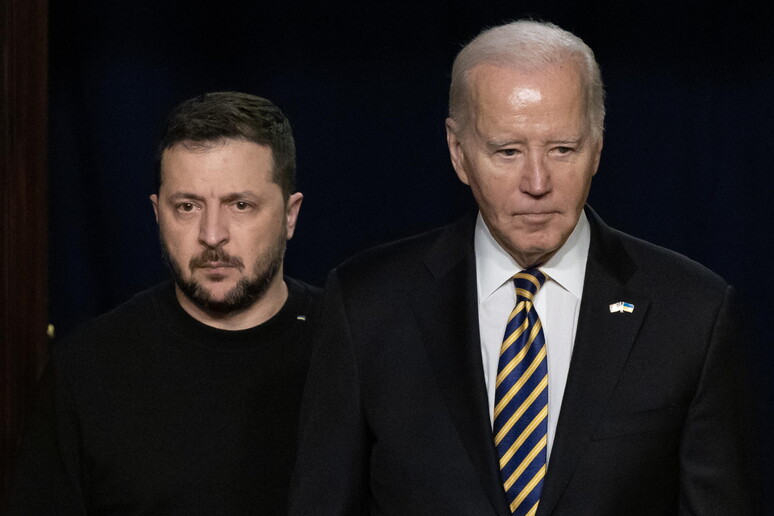 Il presidente ucraino Zelensky e Joe Biden