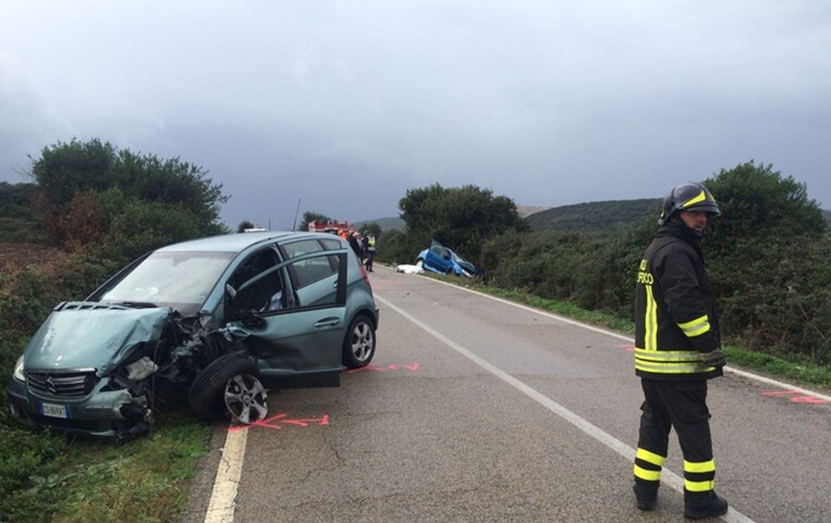 Scontro tra due auto, foto archivio ANSA