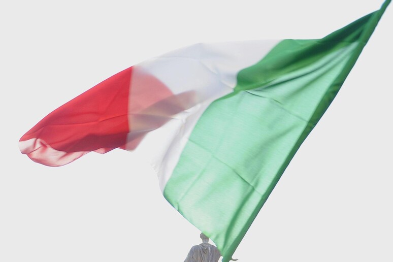 tricolore fratelli d'italia