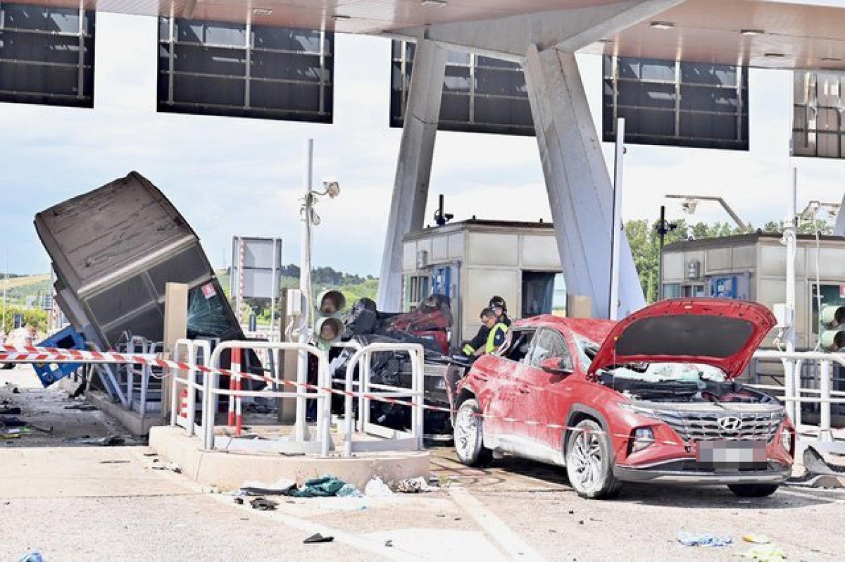 incidente al casello di rosignano