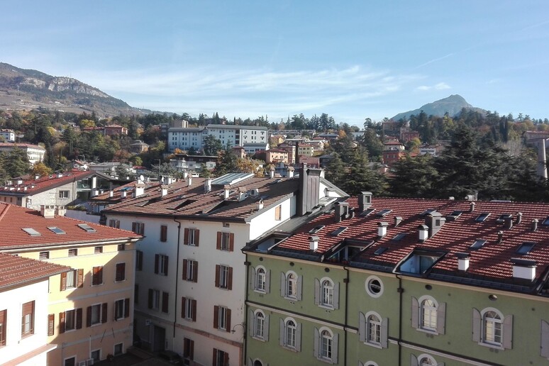 tento foto ansa città italiane